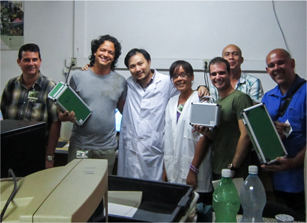 托普云農(nóng)與海外公司高層、技術(shù)研發(fā)人員進(jìn)行交流合作3