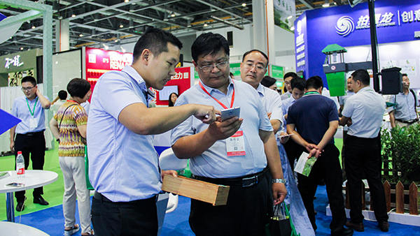 客戶現(xiàn)場體驗(yàn)茶葉質(zhì)量安全追溯 客戶現(xiàn)場體驗(yàn)茶葉質(zhì)量安全追溯